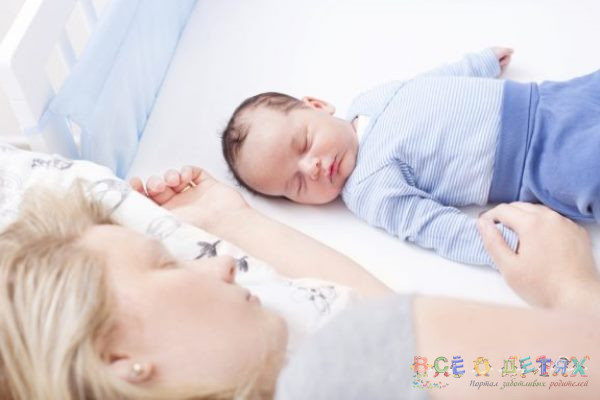 Совместный сон с ребенком — за и против (мнение комаровского, психологов) - wikidochelp.ru