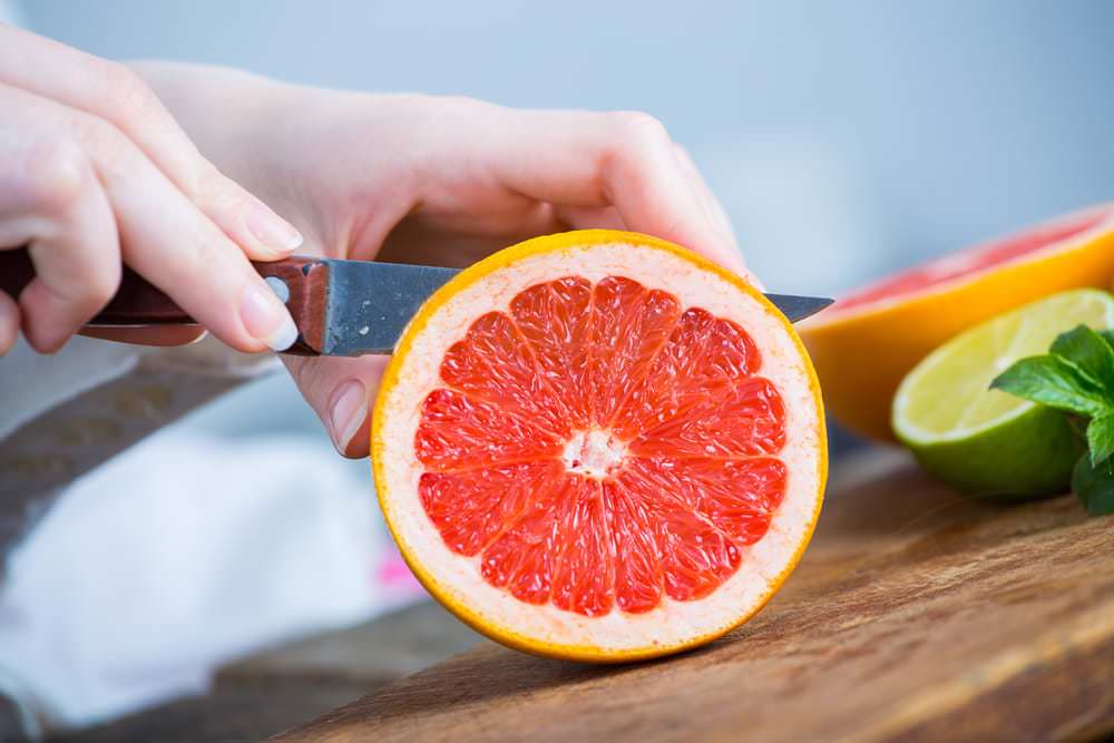 Польза и вред грейпфрута — 10 доказанных свойств фрукта для организма человека