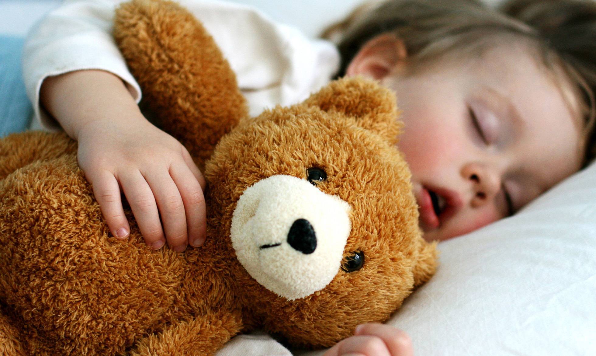 Храп у детей во сне: причины, особенности и лечение