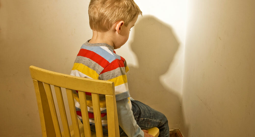 Как правильно наказывать ребенка: 10 советов для эффективного наказания