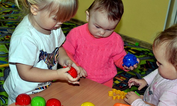 Картотека игр по сенсорному воспитанию для детей раннего возраста