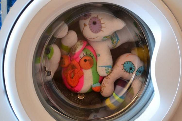 Как стирать мягкие игрушки в стиральной машине
