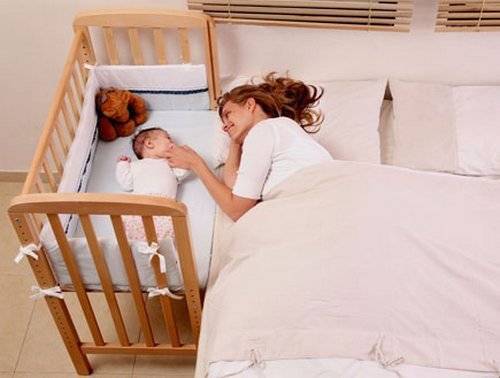 Как приучить ребенка спать отдельно? уловки умных родителей