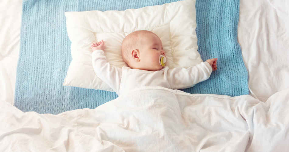 Размер подушки для новорожденного: в кроватку и в коляску. длина, ширина и толщина подушек для новорожденных в см