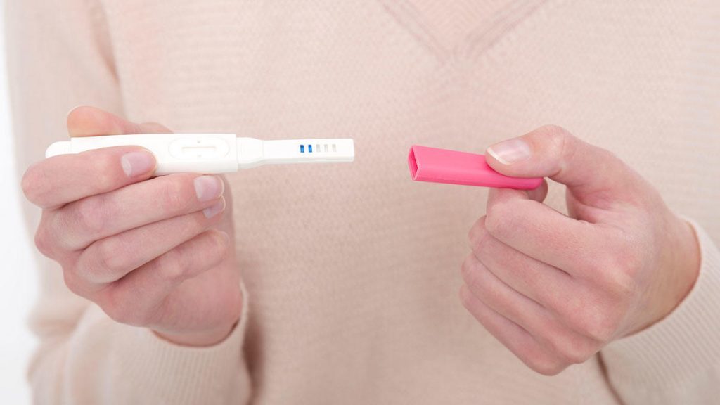 Как прервать беременность на 2-3 недели беременности самостоятельно и с врачебным контролем, методы прерывания в этот срок (медикаментозный и вакуумный)