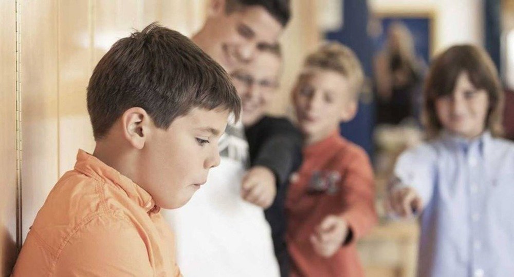 Буллинг в школе: как защитить ребенка от травли