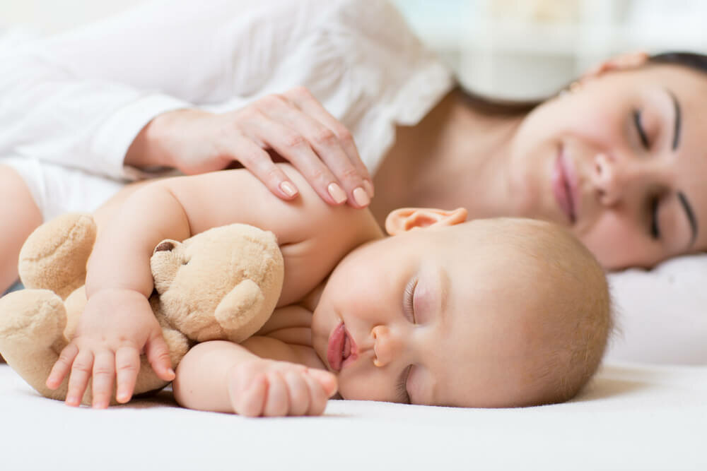 Совместный сон мамы и ребенка: все «за» и «против»