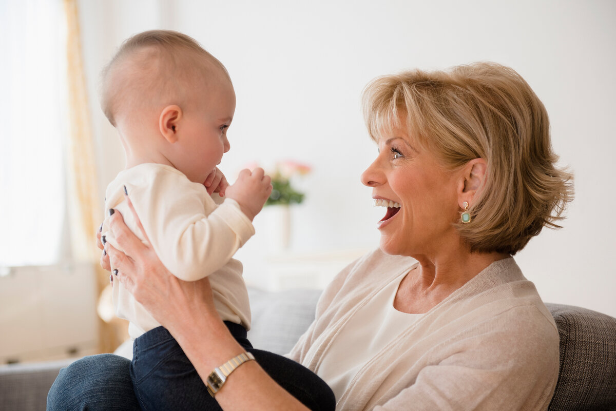 5 причин, почему нельзя доверять бабушкам воспитание детей