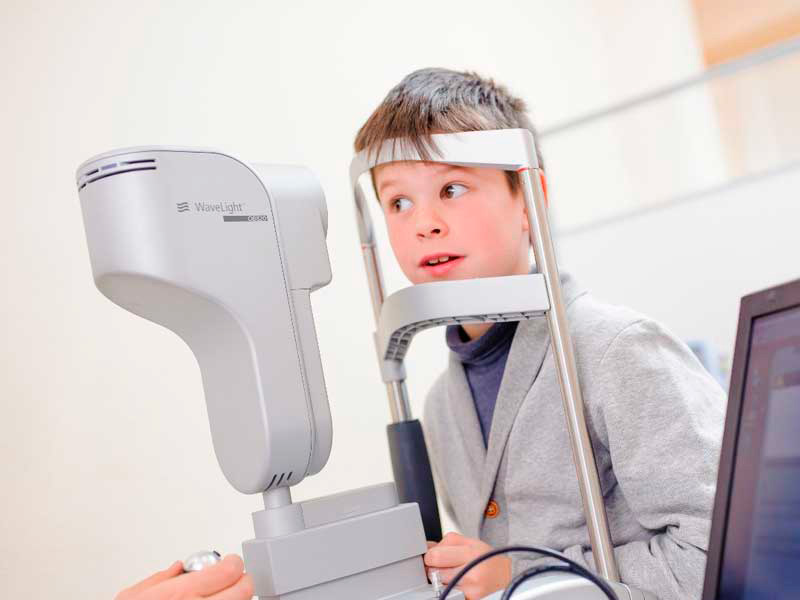 Дальнозоркость у детей (гиперметропия): причины, признаки и аппаратное лечение, врожденная форма, особенности у детей 1-3 лет