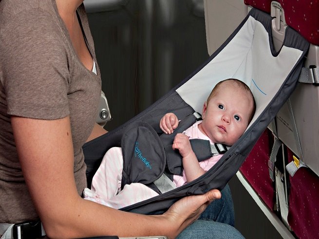 Со скольки месяцев новорожденному ребенку можно летать на самолете