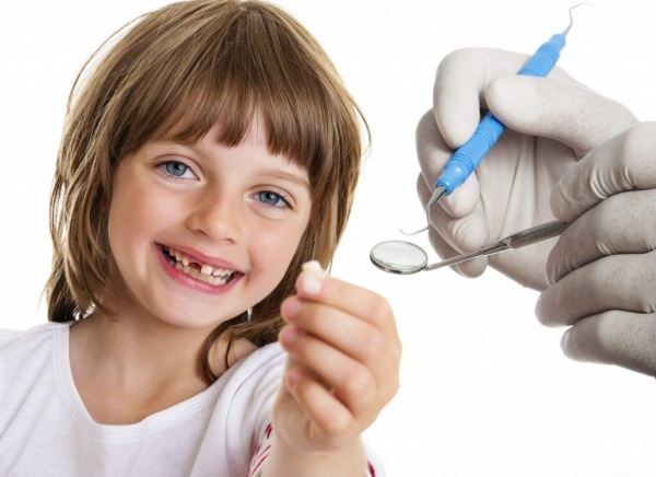 Лечение молочных зубов у детей: нужно ли лечить, этапы лечения