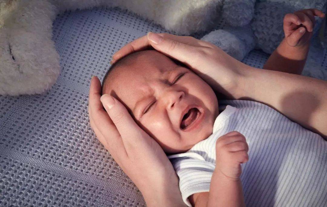 В 2 месяца ребенок сколько спит? подробный ответ! | уроки для мам