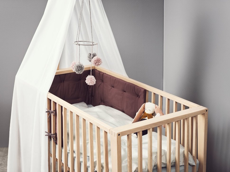 Как украсить детскую кроватку для новорожденного (12 фото) - идеи оформления