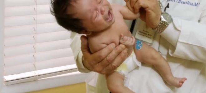 Как быстро успокоить плачущего младенца — здоровье детей в наших руках