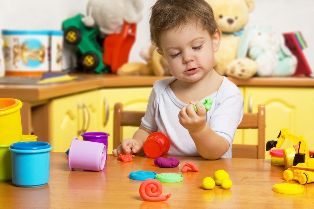 Развивающие игры и занятия для детей 1 год 9 месяцев — 2 года (подробный план — конспект)