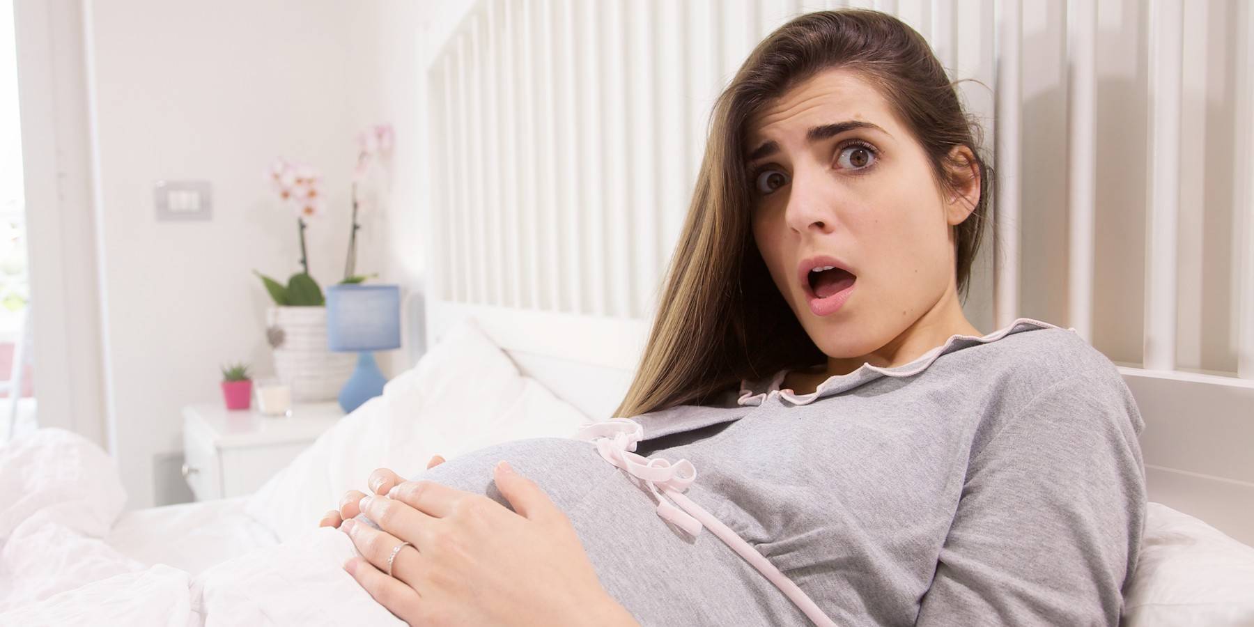О чем и как говорить с беременной? переживания и приметы во время беременности