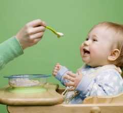 Чем кормить маленького ребенка при стоматите