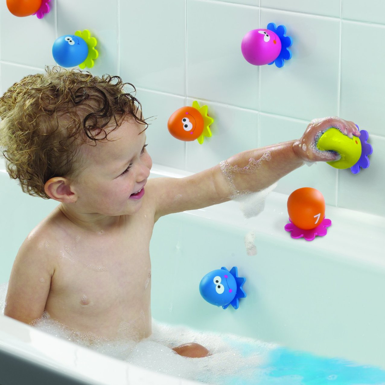 Игры с ребенком в ванной: веселые и полезные