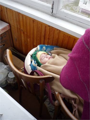 Где и как надо спать: доктор комаровский пояснил про детский сон в коляске