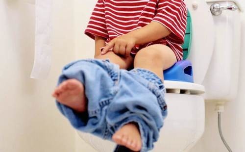 Ребенок плачет при мочеиспускании: причины боли при мочевыделении