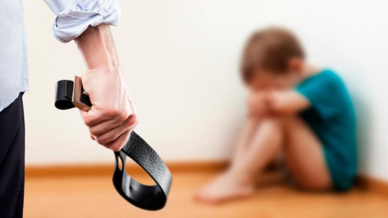 Почему нельзя бить ребенка: последствия физического наказания детей