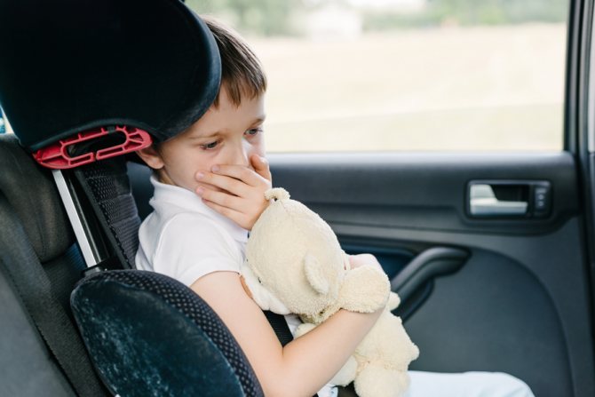 Ребенка сильно укачивает в транспорте, тошнит: почему, что делать  | алкостад.ру