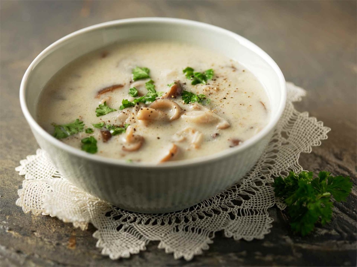 Какие супы можно кормящим мамам: рекомендации и полезные рецепты