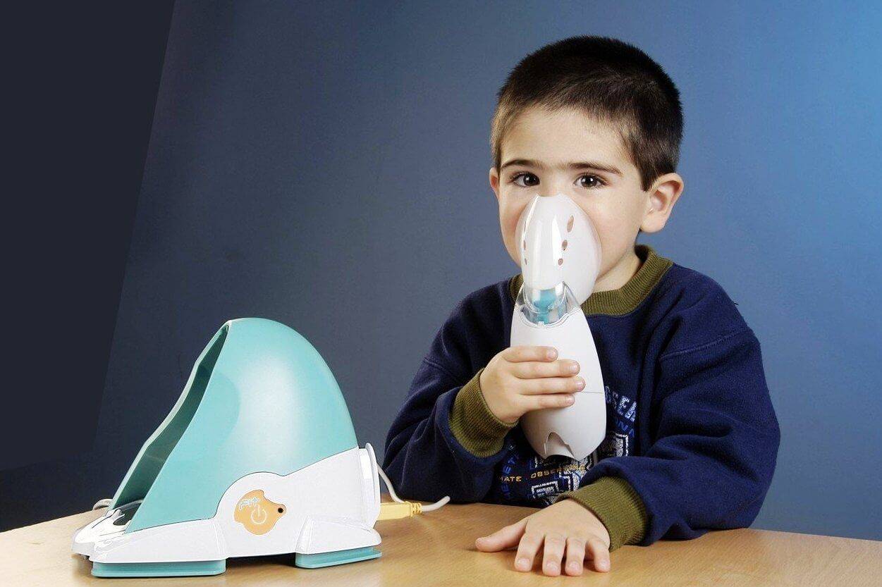 Что делать, если у ребенка хрипы в горле при дыхании, сиплый голос с кашлем и без?