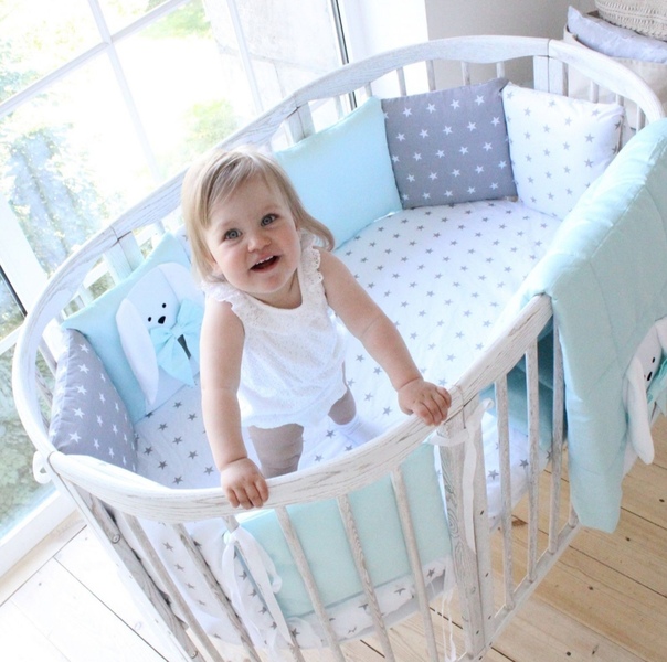 Как выбрать лучшую кроватку для новорождённого