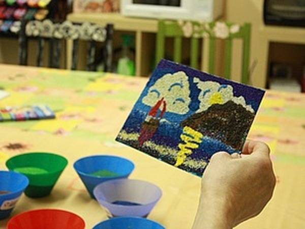 Конспект занятия в старшей группе с использованием нетрадиционной техники рисования цветным песком «аквариум». воспитателям детских садов, школьным учителям и педагогам - маам.ру