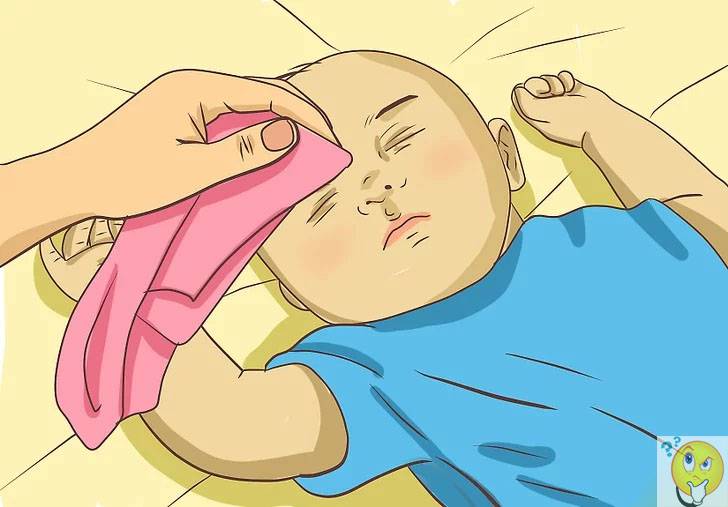 Нужно ли будить ребенка для кормления ночью или днем