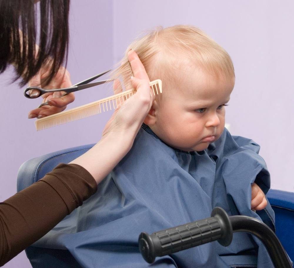 Как подстричь ребенка без слез и истерик: причины боязни стрижки, полезные советы - doctor-lurye.ru