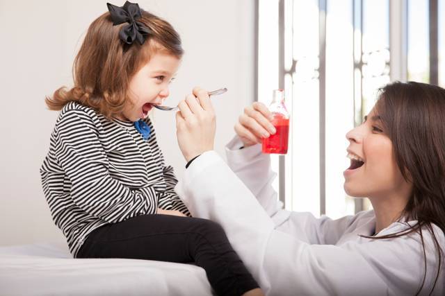 Как успокоить кашель у ребенка? снимаем приступы сухого или влажного кашля