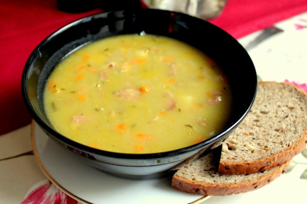 С какого возраста ребенку можно гороховый суп: когда давать такой суп детям - можно ли предлагать в 8-9 месяцев и 1 год, рецепт для 2 лет