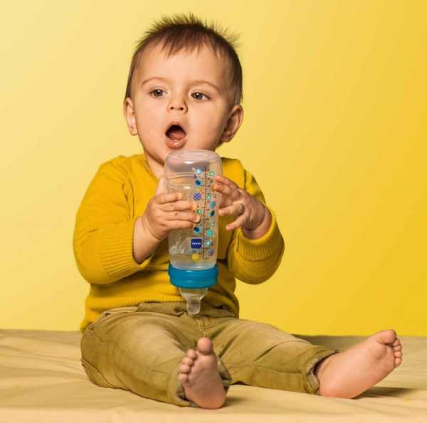 Как правильно отучить ребенка от бутылочки в любом возрасте