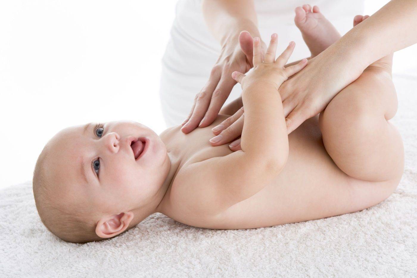 Что делать, если младенцу поставили диагноз «гипертонус мышц»?