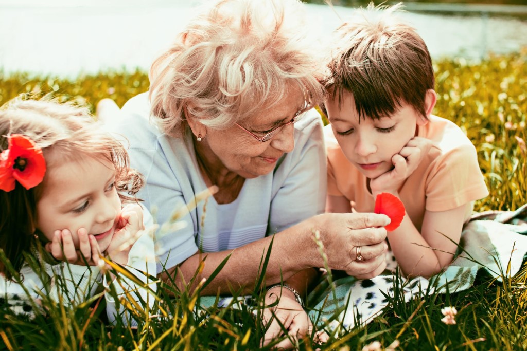 5 причин, почему в жизни ребенка без бабушки не будет счастья