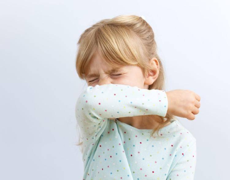 У ребенка кашель до рвоты: что делать? как помочь ребенку?