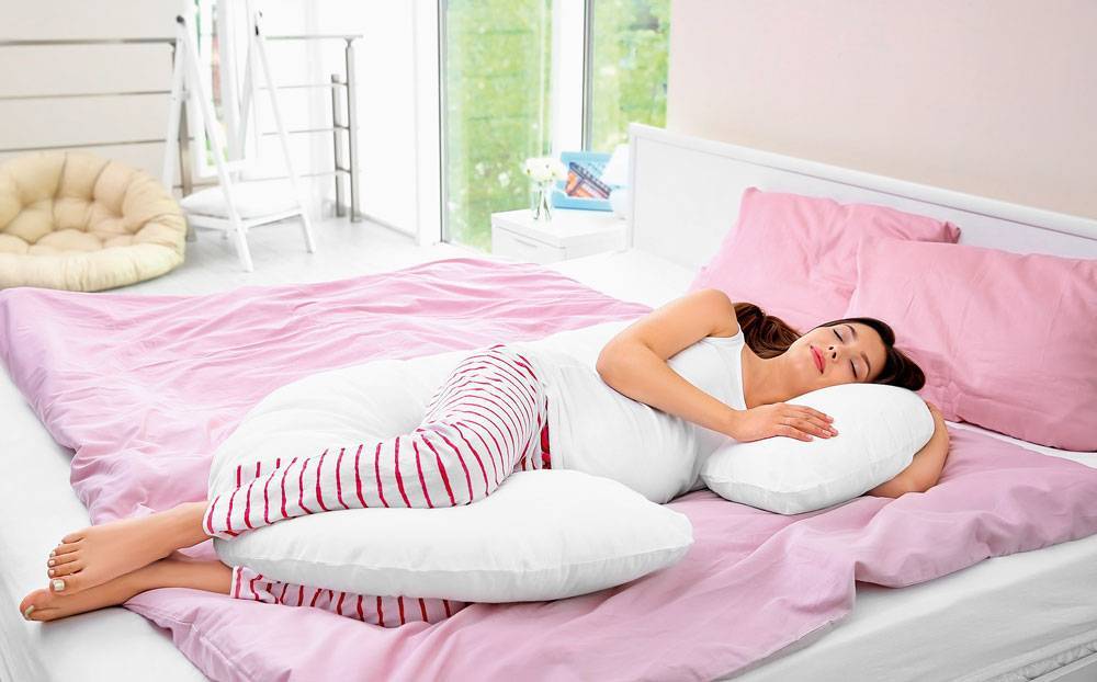 Как спать во время беременности: какие позы не навредят ребенку