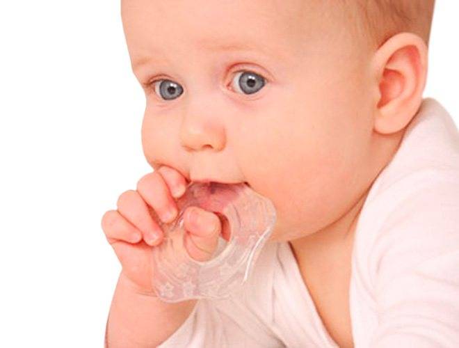 Как лечить сопли при прорезывании зубов у младенцев