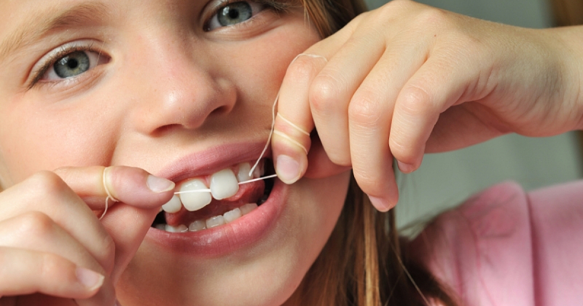 Как быстро и безболезненно вырвать ребенку зуб