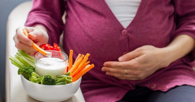 Веганство при беременности — опасности и преимущества диеты