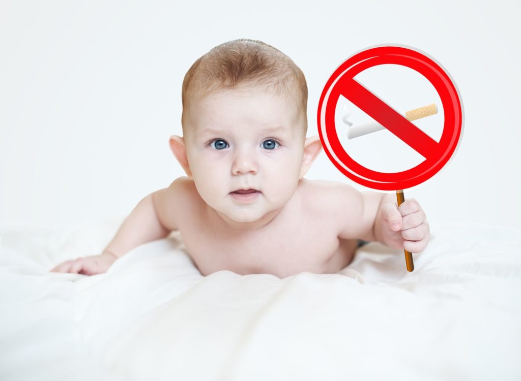 Оказывает ли курение во время грудного вскармливания отрицательное влияние на малыша?