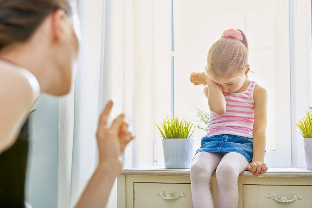 Почему мы кричим на детей без причины?
