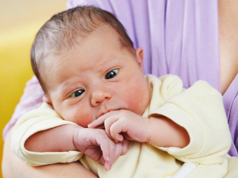 Косоглазие у детей: причины и лечение (58 фото): когда проходит у новорожденных, как лечить и исправить расходящееся и сходящееся косоглазие в домашних условиях