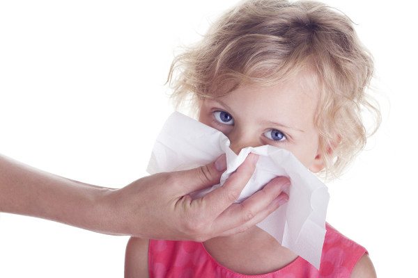 Зеленые сопли у ребенка: как и чем лечить, если нет температуры