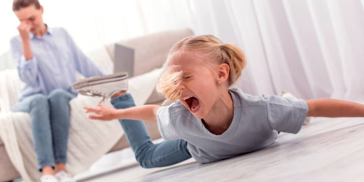 Детские истерики в магазине: 4 экстренных совета, что делать | lisa.ru
