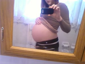 39 неделя беременности - каменеет живот, боль в пояснице, развитие ребенка