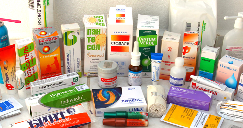 Аптечка для ребенка на море: полезный список лекарств для путешествий с детьми
