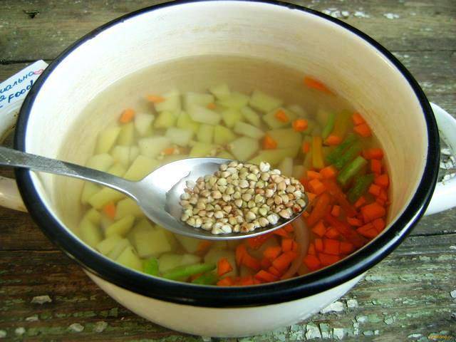 Какой суп и как правильно приготовить для кормящей мамы